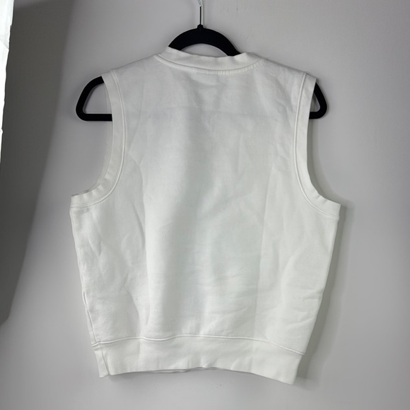 Aritzia Women's White COZY AF Sweater Vest - Picture 2 of 11